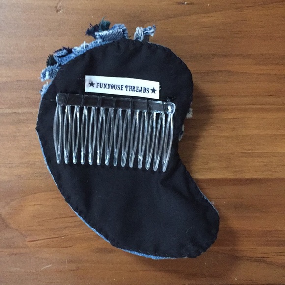 Upcycled denim fascinator - Picture 6 of 6